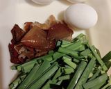 ニラ玉、キクラゲ入り作り方1写真