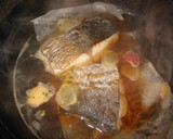 煮崩れなし！旨味の詰まったさわらの煮付け作り方3写真