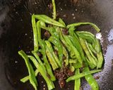 ピーマンと食べる旨辛小海老作り方2写真