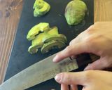鶏ムネ肉とアボカドトマトのカプレーゼ作り方1写真