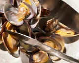 魚介の旨味♡あさりと春野菜のトマトスープ作り方4写真