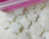 紫キャベツの酢漬けに咲く✤大根の紫陽花♡作り方2写真
