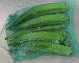 季節の野菜とソーセージの鶏油和え作り方1写真