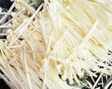 ◇えのきたっぷりの生ハムのバジルパスタ◇作り方2写真