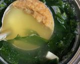 味噌汁　わかめと豆腐作り方4写真