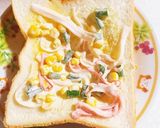 カニカマと三度豆とコーンのマヨトースト作り方7写真