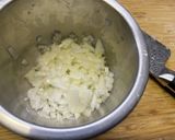 カットトマト缶でバジリコ・トマトソース　作り方1写真
