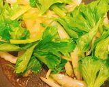 材料は1つ!セロリのきんぴら作り方5写真