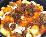 ガッツリ肉料理　牛すじ煮込み【肉じゃが】作り方3写真