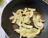 鶏胸肉とレタスのトマト煮作り方2写真