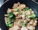 鶏胸肉とレタスのトマト煮作り方4写真