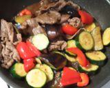 夏野菜と牛肉のオイスターソース醤油炒め作り方8写真
