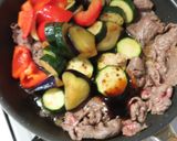 夏野菜と牛肉のオイスターソース醤油炒め作り方7写真