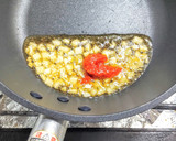 豚こま肉とナスとニラとエリンギの味噌炒め作り方2写真