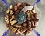 使い方無限大!ナッツペースト作り方1写真