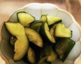 叩いて♪ちぎって♪キュウリ梅ポン作り方1写真