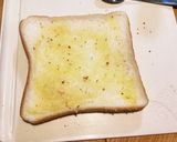 塗って散らして焼く！フォカッチャトースト作り方2写真