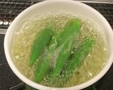 オクラとピーマンと茗荷で夏の味噌汁！作り方2写真