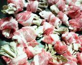 ✿舞茸の❀豚肉小巻き✿バルサミコ風作り方1写真