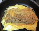 湯葉とえのき茸のだし玉子焼き作り方3写真