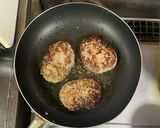超簡単☆旨味堪能!和風みそハンバーグです作り方3写真