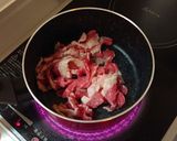 牛コマを醤油と生姜とにんにくで煮たやつ作り方1写真