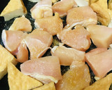 鶏肉＆厚揚げのおでん風めんつゆカラシ炒め作り方2写真