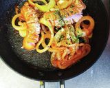 玉ねぎとウインナーケチャップ炒め作り方4写真