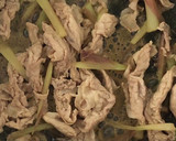 簡単♪豚肉と茗荷のバター醤油炒め作り方3写真