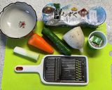 野菜たっぷりもずく酢「切って和えるだけ」作り方1写真
