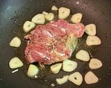 シンプル・鶏もも肉のガーリック焼き作り方3写真