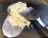 小麦粉不使用！広島お好み焼き作り方3写真