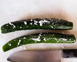 夏バテ知らず！豚肉ときゅうりの梅肉炒め作り方1写真