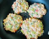 小松菜とひよこ豆のお好み焼き作り方3写真