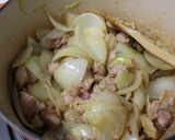 牛乳消費！鶏肉とたまねぎの牛乳スープ作り方7写真