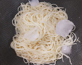 梅しそとゆかりのさっぱりぶっかけそうめん作り方4写真