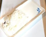 平皿にご飯とご飯のお供作り方1写真