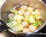青梗菜と肉団子の中華スープ作り方3写真