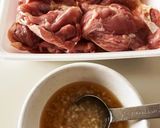 【1:1の黄金比】鶏もも肉の塩麹漬け作り方1写真
