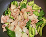 ピーマンと玉ねぎ＆豚コマの焼肉のタレ炒め作り方2写真