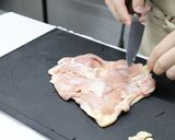 トマト旨味だれの鶏もも肉のソテー作り方1写真
