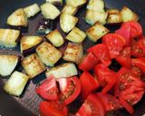 揚げない唐揚げdeナスとトマトの炒め物作り方6写真
