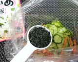 簡単!胡瓜と人参のわかめご飯のもと和え作り方4写真