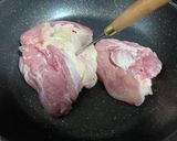 簡単♡トマト&玉葱たっぷり蒸し焼きチキン作り方1写真