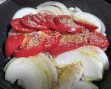 簡単♡トマト&玉葱たっぷり蒸し焼きチキン作り方3写真