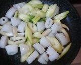 超楽！イカとセロリとトマト炒め作り方3写真