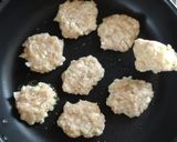 簡単節約☆厚揚げ入り甘辛鶏つくね。作り方4写真