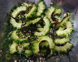 やみつき!ゴーヤの塩昆布和え作り方3写真