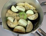 なす&ゴーヤと油揚げのお味噌汁作り方2写真