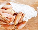 米粉でカリッと♪手羽先から揚げ作り方4写真